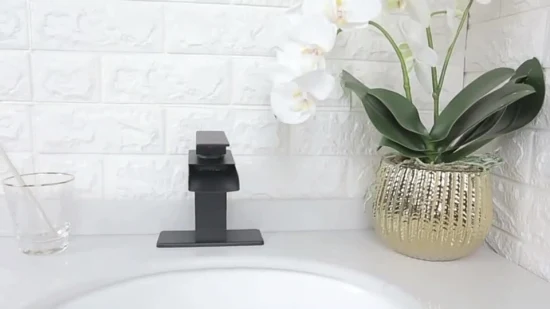 Grifo de lavabo de baño de cascada Aquacubic, mezclador de fregadero negro mate, Palanca única montada en cubierta, accesorio de baño de grifo frío y caliente